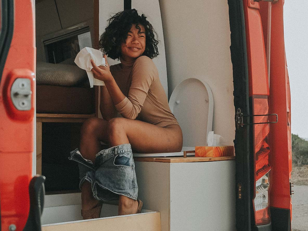 Todo lo que necesitas saber sobre el separador de un baño seco portátil