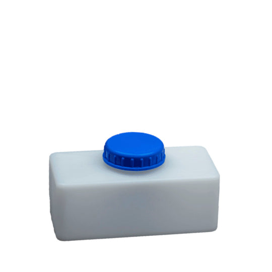 Kompakter Urinbehälter aus weißem Kunststoff mit blauem Schraubdeckel, 3,5 Liter Fassungsvermögen.