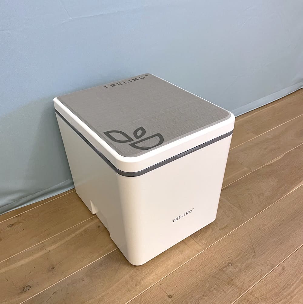 Trelino Cover auf Evo Trenntoilette in häuslicher Umebung.